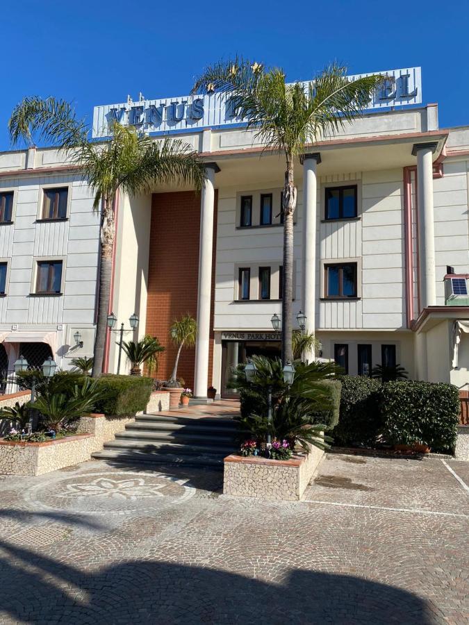 Venus Park Hotel Castel Volturno Eksteriør bilde