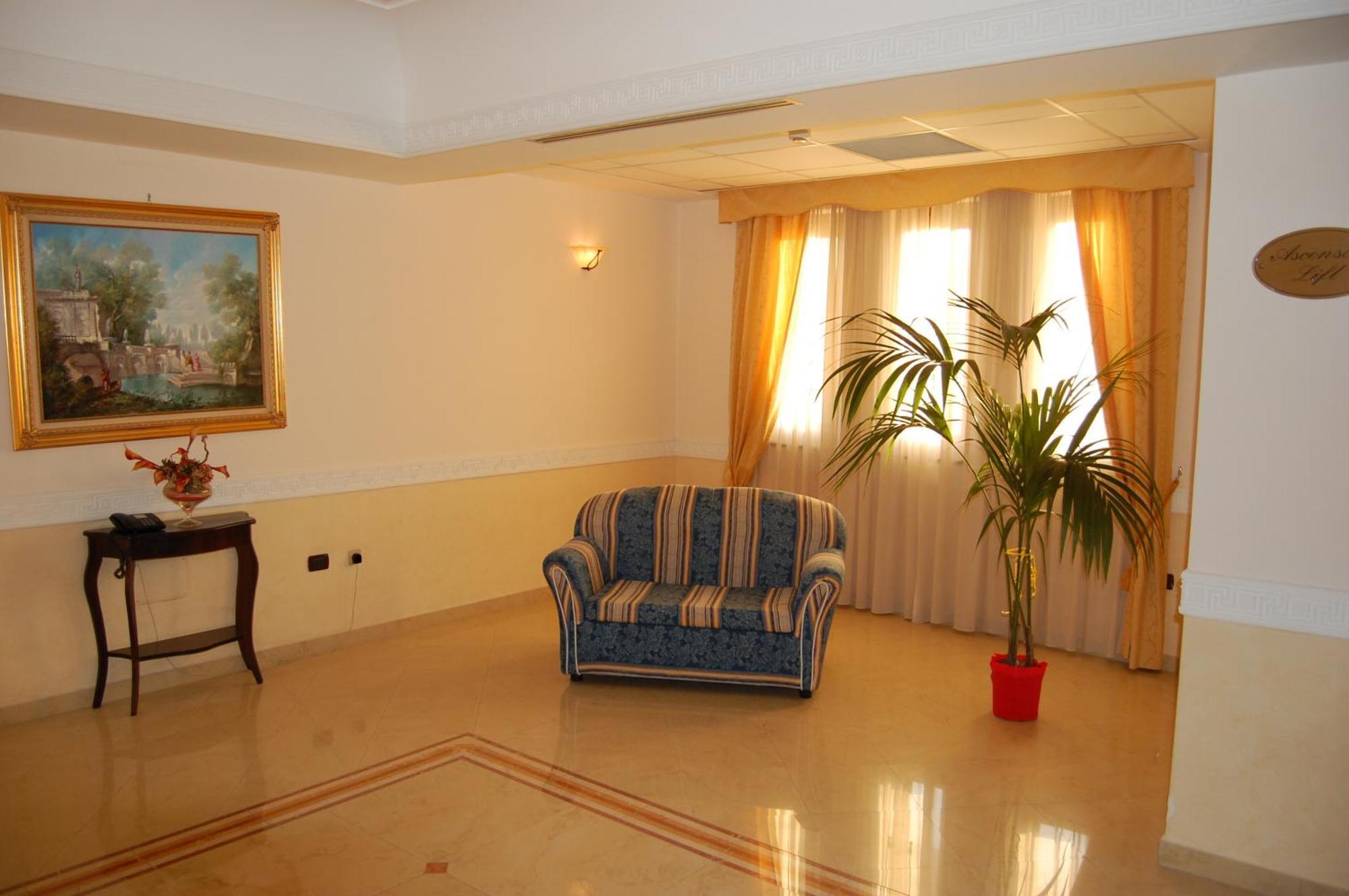 Venus Park Hotel Castel Volturno Eksteriør bilde